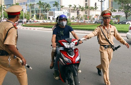 Mơ công an bắt xe máy